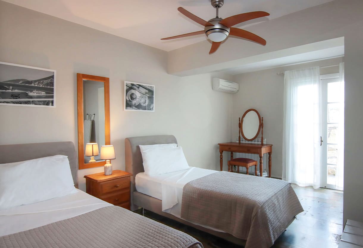 Porto-Fiscardo-Zavalata-Apartments-Georgias-Suite-Bedroom-2