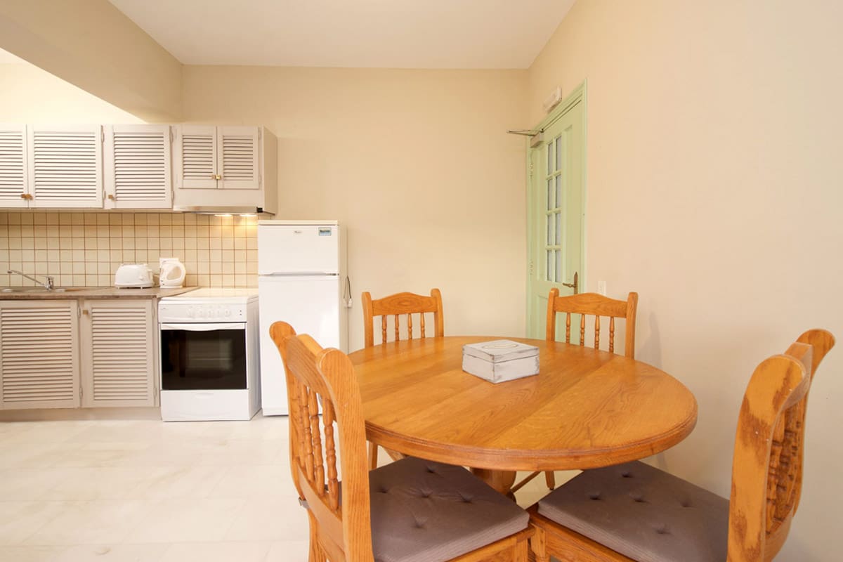 porto-fiscardo-room-6-dinigroom