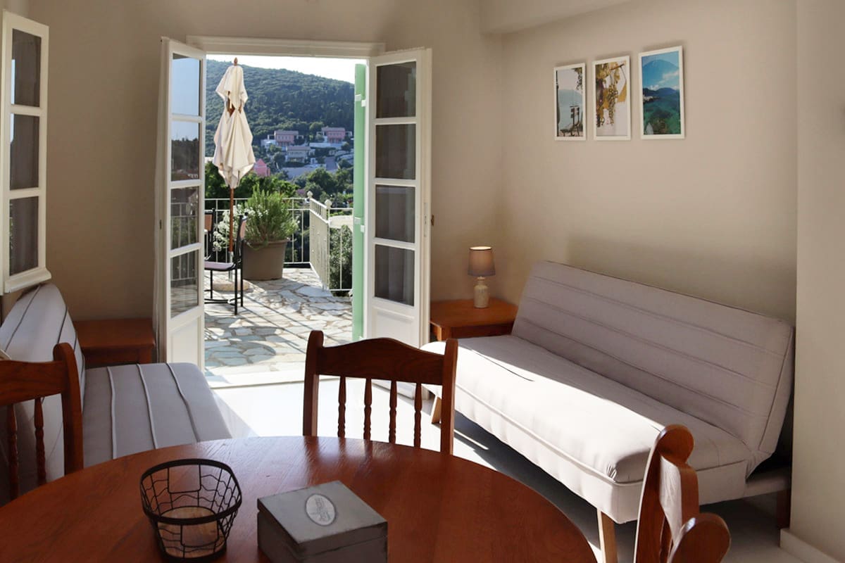 porto-fiscardo-room-6-living-room